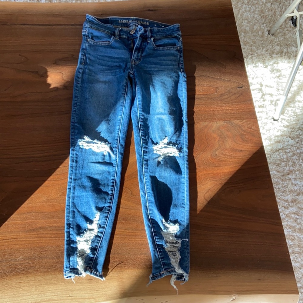 American Eagle skinny jeans
